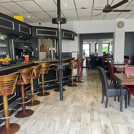 호텔 Bdm Montastruc-la-Conseillère